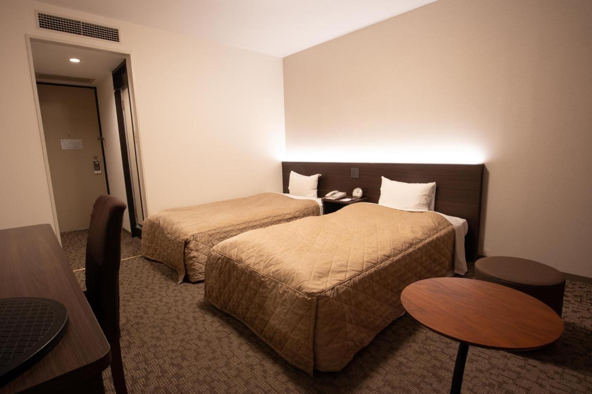 Hotel Aisul Matsuyama Matsuyama  Zimmer foto