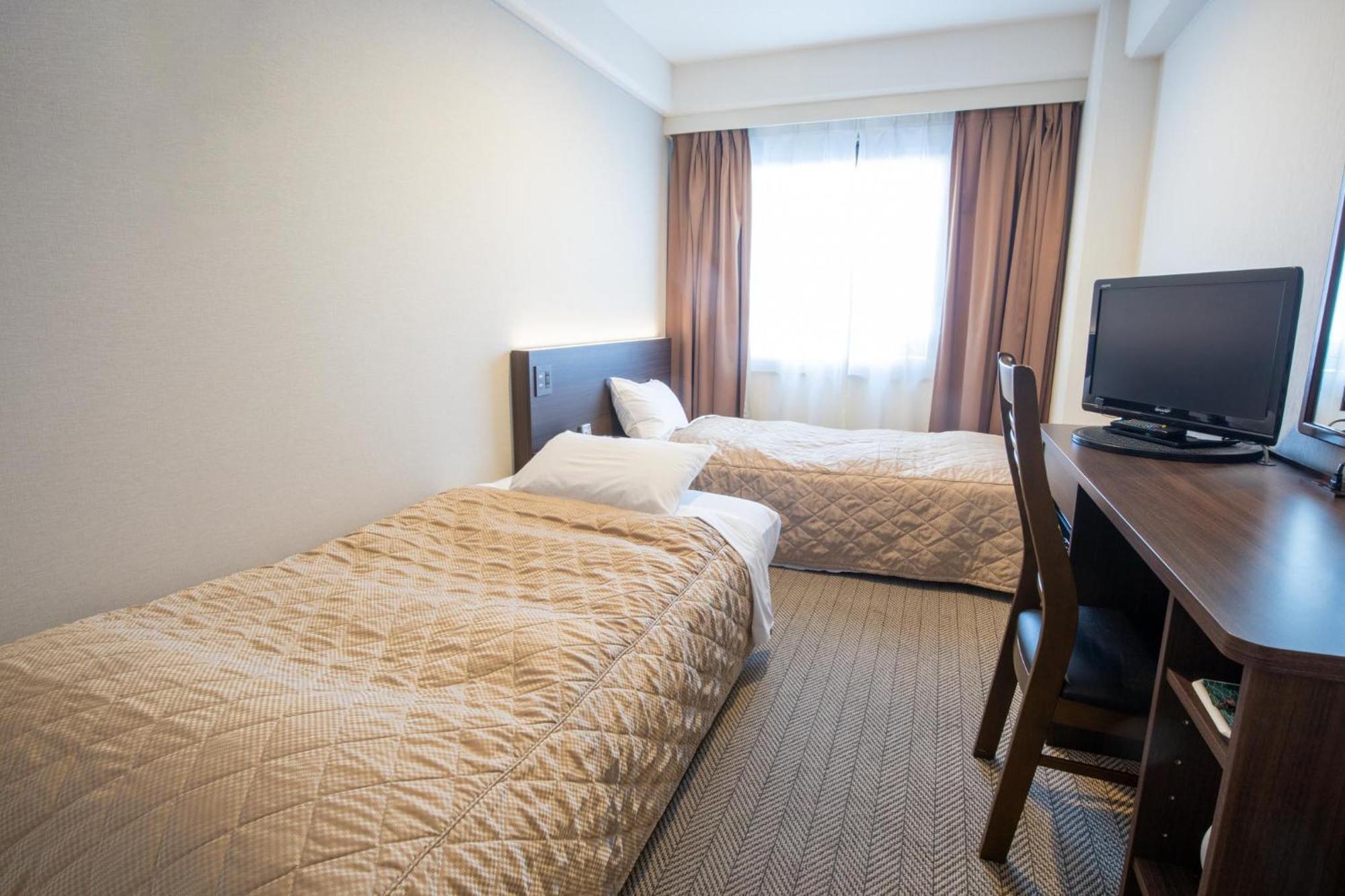 Hotel Aisul Matsuyama Matsuyama  Zimmer foto
